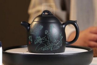 《秦權(quán)》茶壺工藝美術(shù)師手工紫砂壺泡茶器宜興黑料秦權(quán)茶具  《秦權(quán)》茶壺工藝美術(shù)師手工紫砂壺泡茶器宜興黑料秦權(quán)茶具