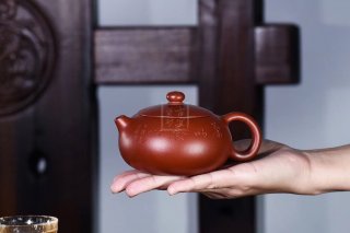 《扁西施》宜興紫砂壺全手工茶壺朱泥大紅袍料西施  《扁西施》宜興紫砂壺全手工茶壺朱泥大紅袍料西施