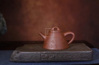 《霸王瓢》宜興實力派名家手工紫砂壺茶壺具底槽青石瓢  《霸王瓢》宜興實力派名家手工紫砂壺茶壺具底槽青石瓢
