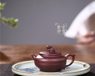 《玉兔》  《玉兔》