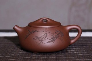 《石瓢》宜興紫砂壺助理工藝美術(shù)師手工茶壺茶具底槽青石瓢  《石瓢》宜興紫砂壺助理工藝美術(shù)師手工茶壺茶具底槽青石瓢