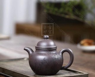 《掇球》  《掇球》