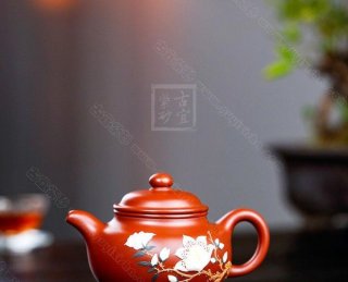 《泥繪掇只》  《泥繪掇只》