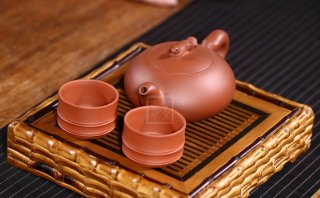 《松鼠套具》  《松鼠套具》