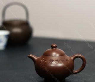 乳歐  乳歐