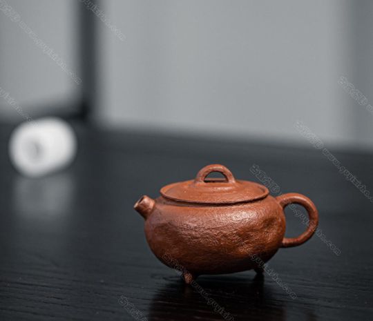 三足飲溪  三足飲溪