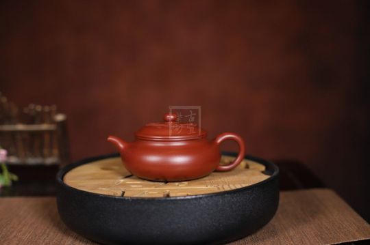 《梅香仿古》宜興全純手工紫砂壺中品大紅袍仿古茶壺茶具  《梅香仿古》宜興全純手工紫砂壺中品大紅袍仿古茶壺茶具