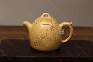 《梅花秦權》  《梅花秦權》