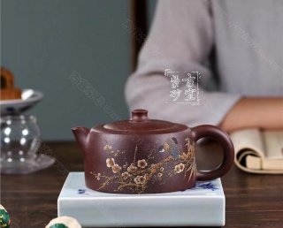 《天際》  《天際》