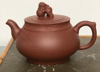 瑞獅壺  瑞獅壺