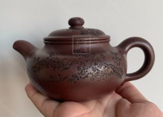 《梅花仿古》  《梅花仿古》