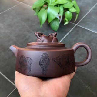扭轉(zhuǎn)乾坤  扭轉(zhuǎn)乾坤