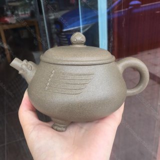 三足祥云  三足祥云