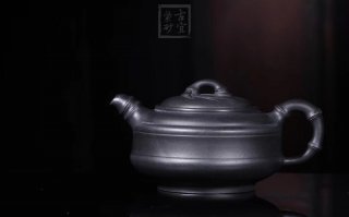 《雙線竹鼓》宜興紫砂壺工藝美術師手工茶壺茶具石黃泥雙線竹鼓  《雙線竹鼓》宜興紫砂壺工藝美術師手工茶壺茶具石黃泥雙線竹鼓