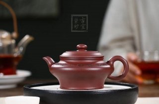 《漢瓦》  《漢瓦》