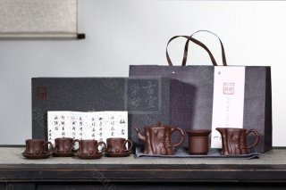 《梅樁套組》  《梅樁套組》