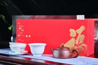 雨花相依 (兩杯兩碟一公道)  雨花相依 (兩杯兩碟一公道)