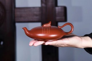 《靈鳥》宜興紫砂壺實力派名家純手工茶壺大紅袍  《靈鳥》宜興紫砂壺實力派名家純手工茶壺大紅袍