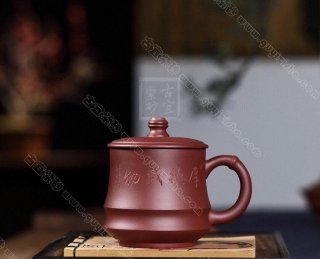 《厚德載物》  《厚德載物》