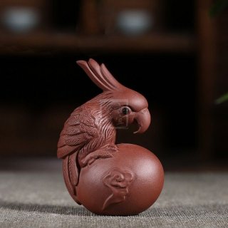 《英明神武紫砂擺件》宜興工紫砂壺家藏紫砂  《英明神武紫砂擺件》宜興工紫砂壺家藏紫砂