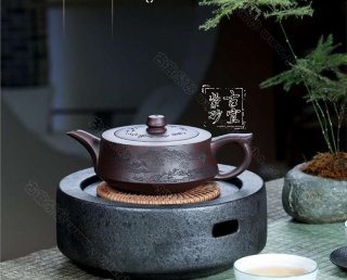 《柱礎(chǔ)》  《柱礎(chǔ)》