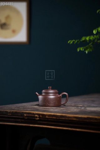 《德鐘壺》  《德鐘壺》