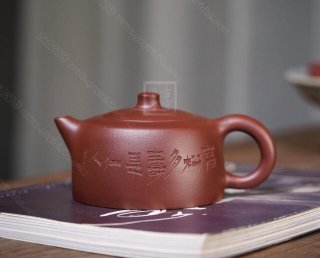 《天際》  《天際》