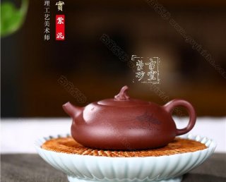 《春華秋實(shí)》  《春華秋實(shí)》