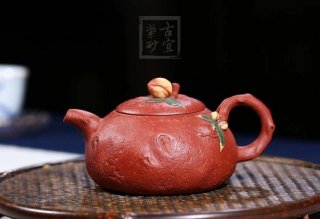 《壽桃供春》  《壽桃供春》