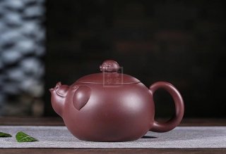 《招財進(jìn)寶》宜興紫砂壺純手工330泡茶壺  《招財進(jìn)寶》宜興紫砂壺純手工330泡茶壺