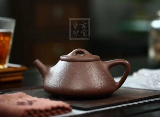 《石瓢》  《石瓢》