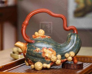 《南瓜提梁》  《南瓜提梁》