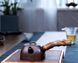 達明四方唐羽  達明四方唐羽