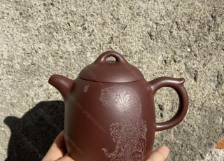 秦權(quán)  秦權(quán)