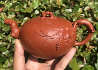 樹(shù)樁葡萄壺;朱泥380CC  樹(shù)樁葡萄壺;朱泥380CC