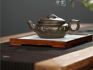 《如意龍》  《如意龍》