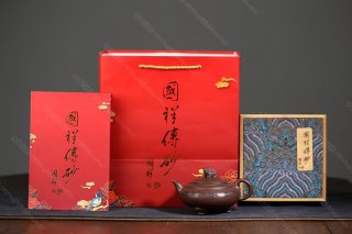 三足貔貅  三足貔貅