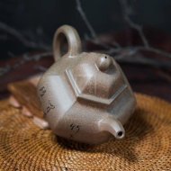 《六方掇球》宜興紫砂壺研究員級高級工藝美術師純手工青段掇球泡茶壺茶壺茶具