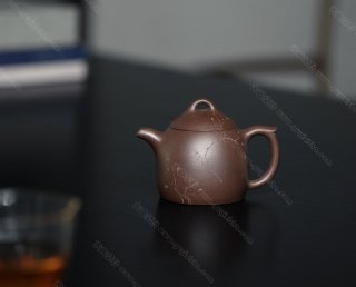 秦權(quán)  秦權(quán)