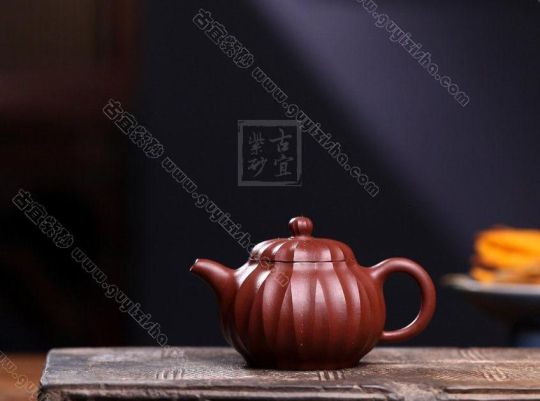 《鉆石掇只壺》  《鉆石掇只壺》