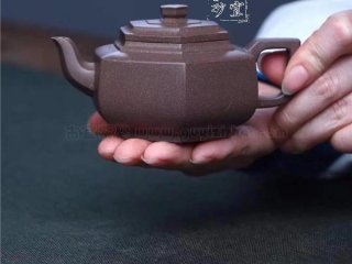 《六方雪華》  《六方雪華》