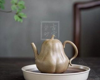 《脆梨瑩》  《脆梨瑩》