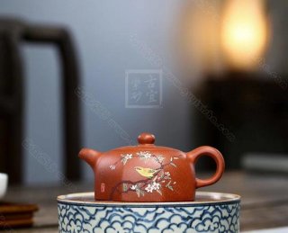 《半月》  《半月》