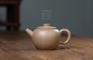 《巨輪》  《巨輪》