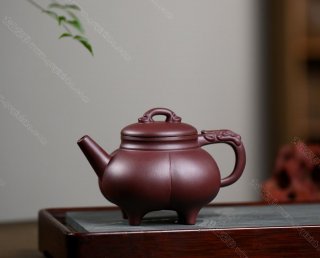 龍御壺  龍御壺