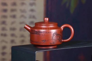 《金鐘》宜興德鐘紫砂助理工藝美術師手工大紅包泡茶壺套壺  《金鐘》宜興德鐘紫砂助理工藝美術師手工大紅包泡茶壺套壺