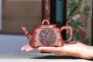 《鳳竹》功夫茶具茶壺宜興名家手工紫砂壺紫泥四方  《鳳竹》功夫茶具茶壺宜興名家手工紫砂壺紫泥四方
