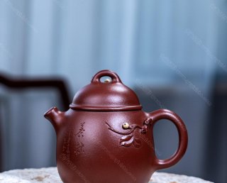 春意盎然  春意盎然