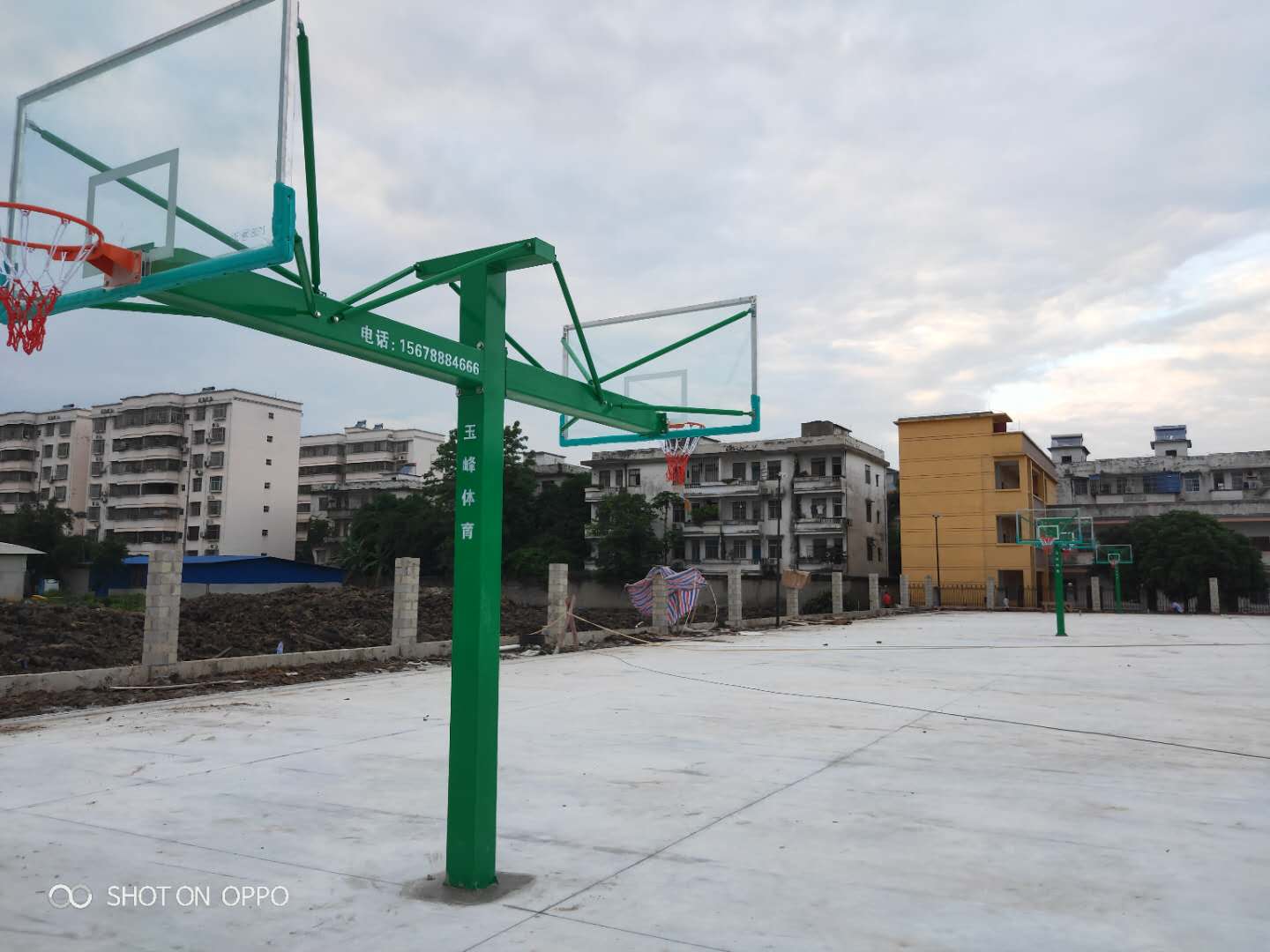 安裝埋地式籃球架注意及優點